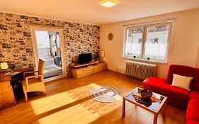 Apartment Alexandra - Handwerker Willkommen, Parkplatz, Kueche, Wlan